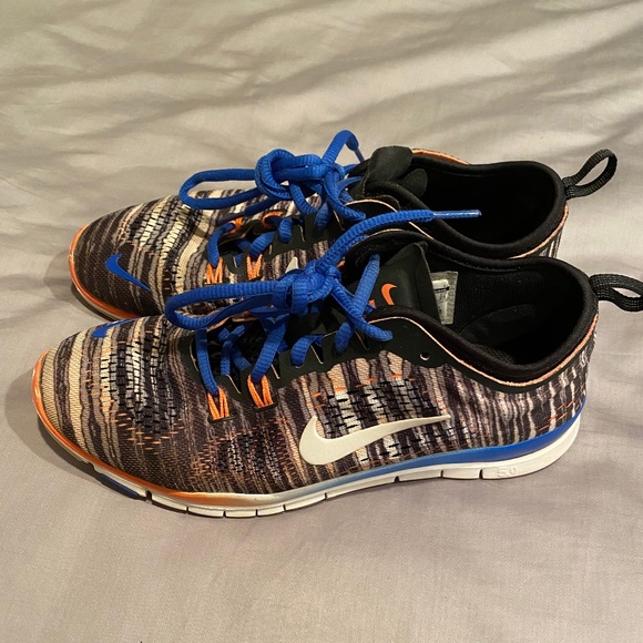 NIKE Free TR Fit 4 multi color running sneaker - Picture 1 of 4
